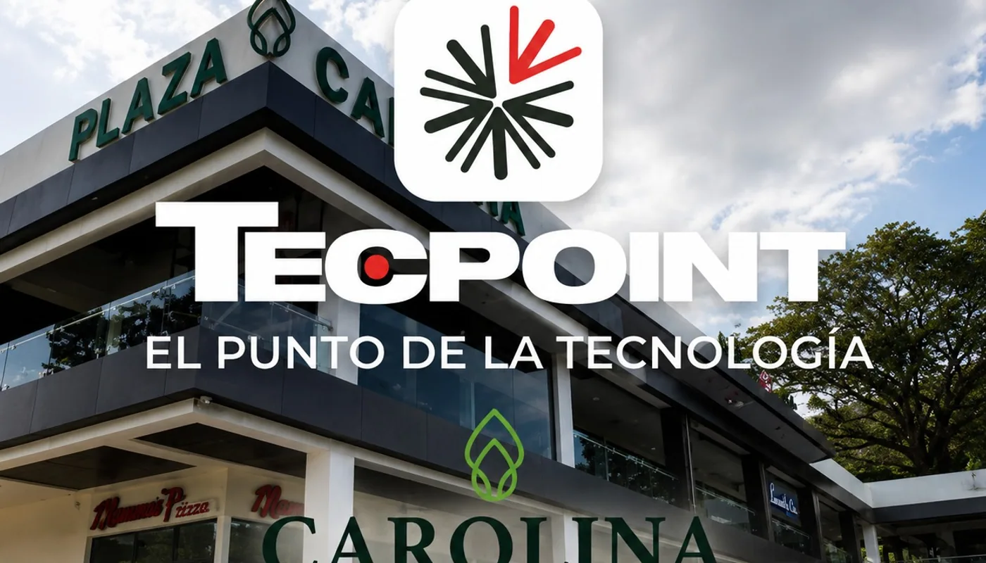 Fachada del punto TECPOINT en Plaza Carolina